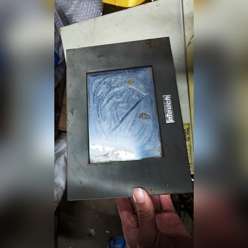 昆仑通态触摸屏 TPC064-TB33R功能包好屏幕有 议价