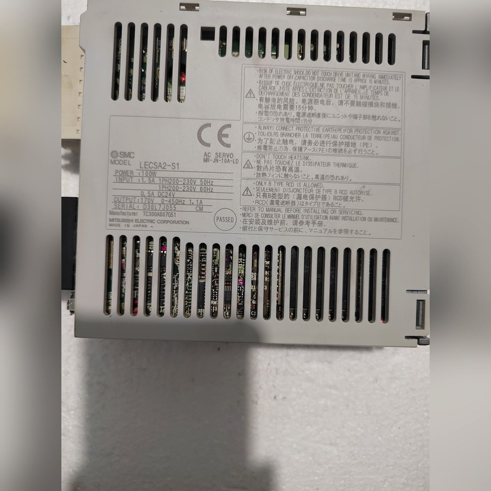 SMC驱动器 LECSA2-S1 成色漂亮 议价