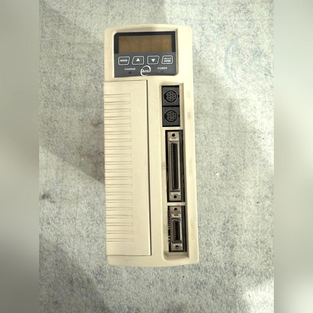 TSTA 15C东元伺服驱动器400W实物图功能包 议价