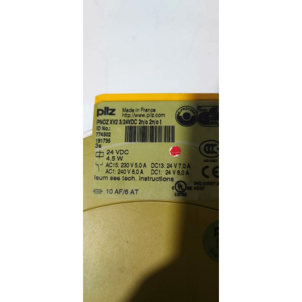 Pilz安全继电器PNOZ XV2 774502原装 议价