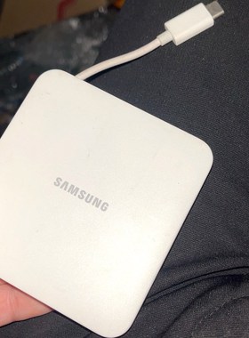 三星 tapy C -AA-AM1N95W 多端口适配器 议价