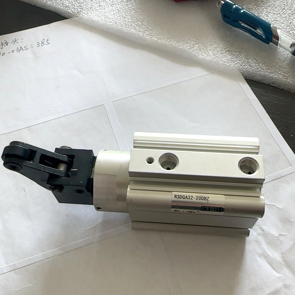 SMC止动气缸RSDQA32-20DBZ 安装高度固定型 议价