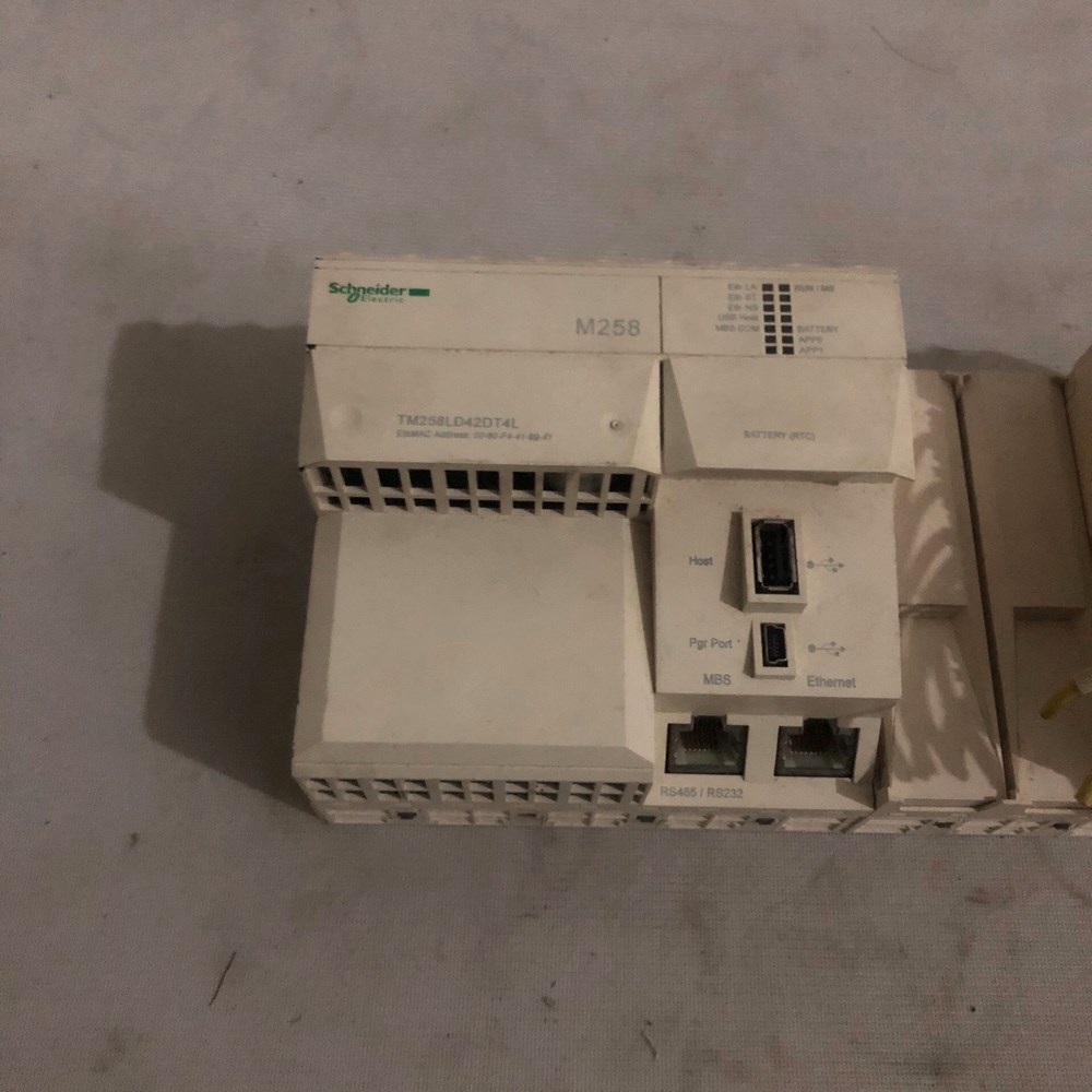 TM258LD42DT4L施耐德PLC有需要的联系议价 议价