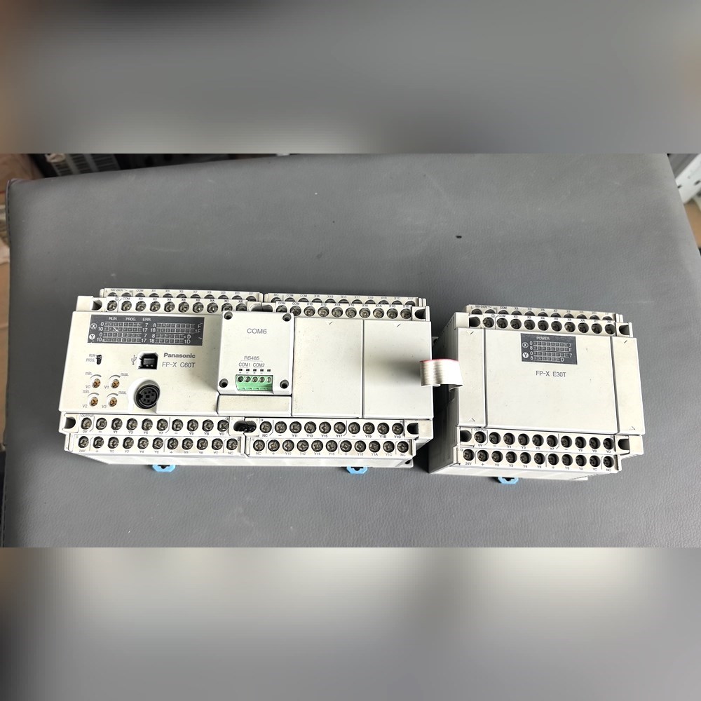 PLC AFPX-E30T 一台 AFPX-C60T一台 议价