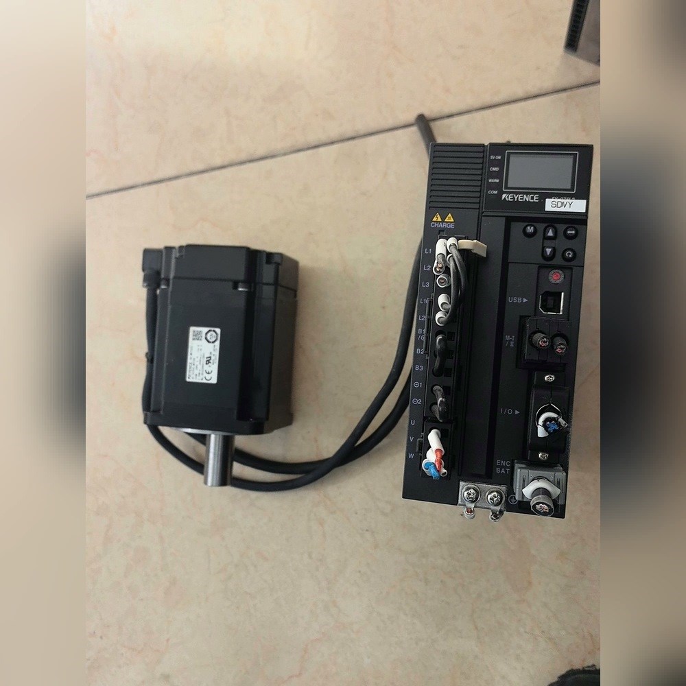 基恩士伺服SV-075L2 SV-M075CS 一套900 议价