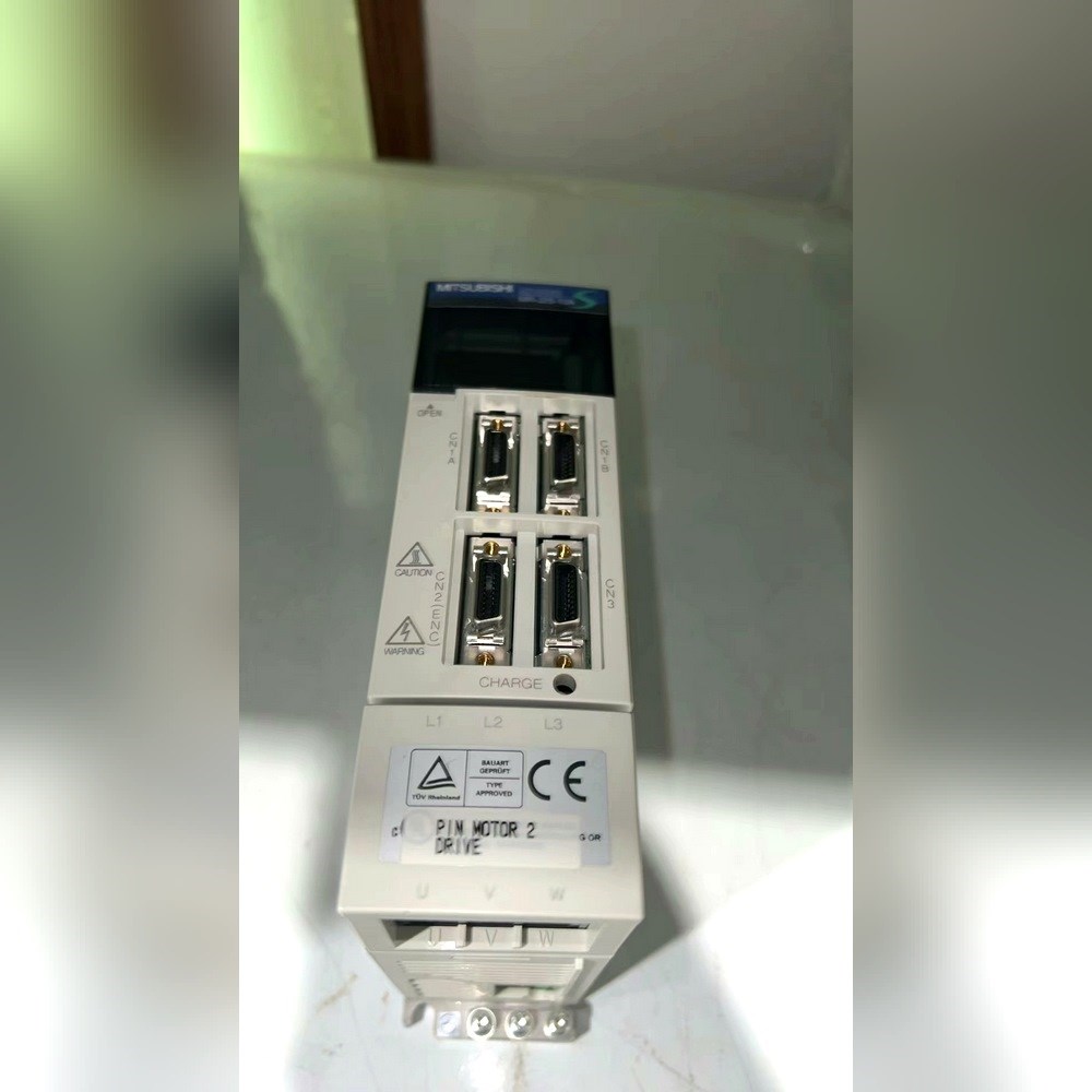 三菱驱动器MR-J2S-10A 议价
