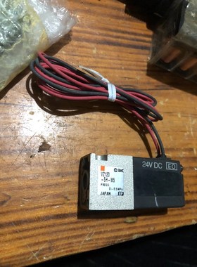 SMC VZ120-5H-M5.东西的放着有点脏 议价
