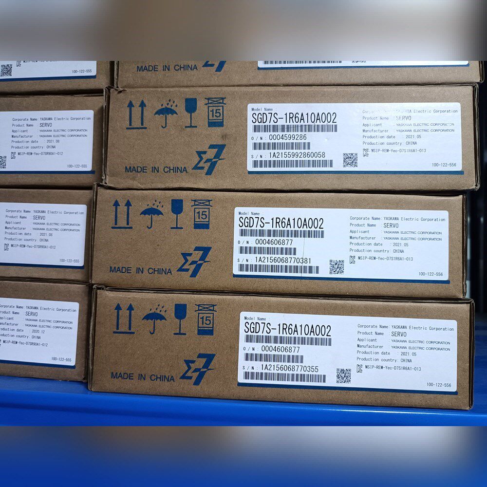 原装安川7系 SGD7S-1R6A10A002 200W 议价