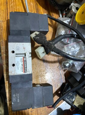 SMC VF3233电磁阀.东西没用过.外表有点难看 议价