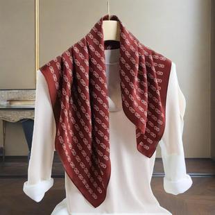 夏季 宫丽 中方巾时尚 字母 丝绒围巾女中方巾酒红链条65cm 经典