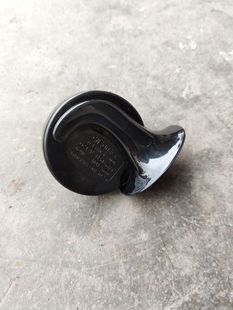 新源轮式挖掘机配件大全机械轮胎75挖机正品汽车盆型蜗牛汽笛喇叭