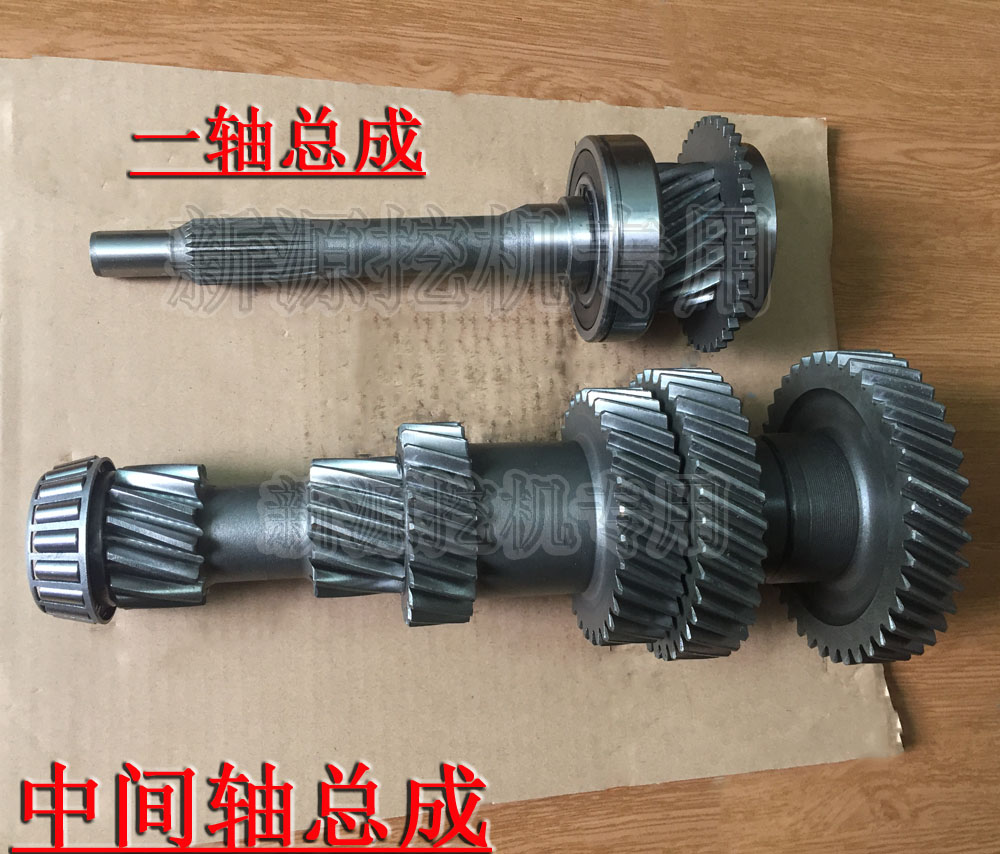 挖机中间轴总成变速箱图片