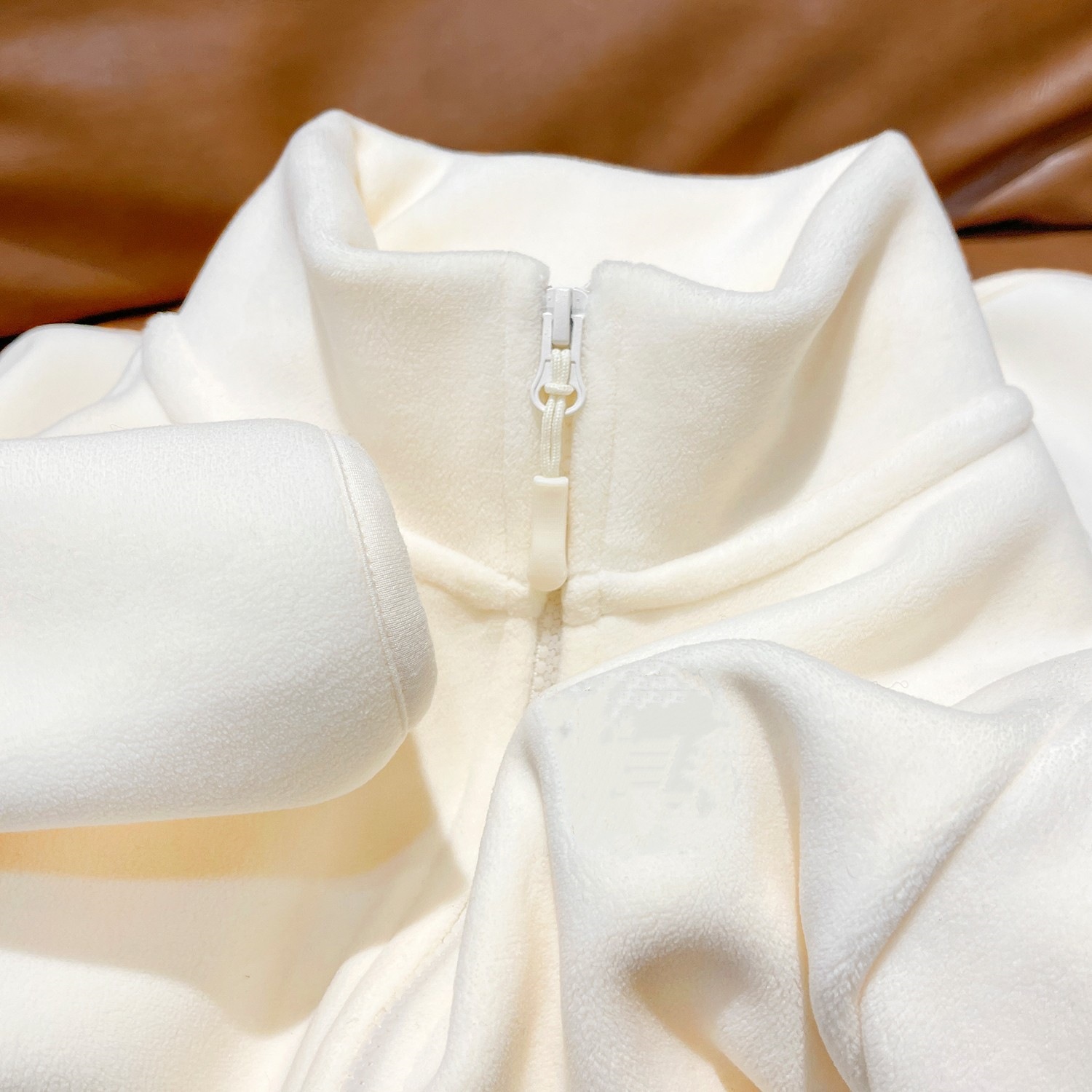 山东即墨卫衣上衣女秋冬季新款加绒加厚巨好看的摇粒绒奥粒绒