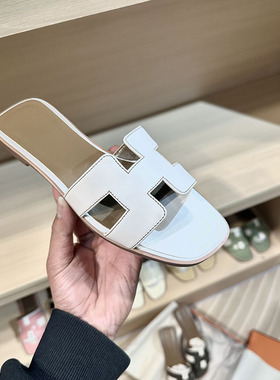 百搭h拖鞋女夏季居家外穿网红女士度假沙滩一字拖平底真皮凉拖鞋