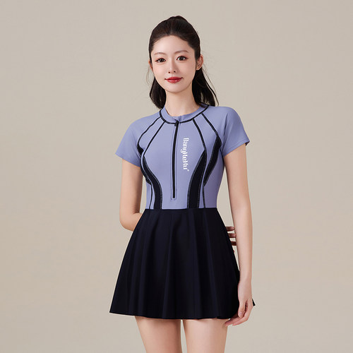 加大码修身显瘦裙式连体泳衣女