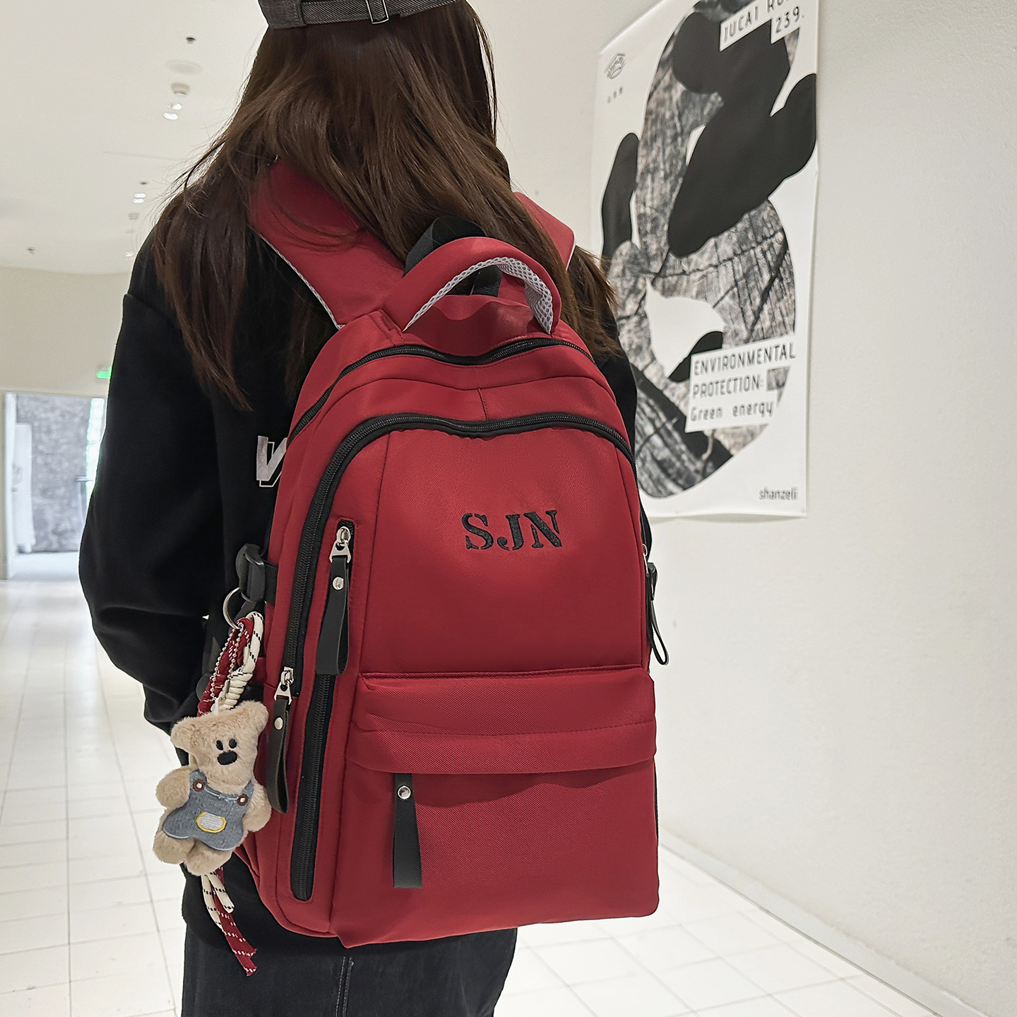 书包女生初中生韩版百搭双肩包