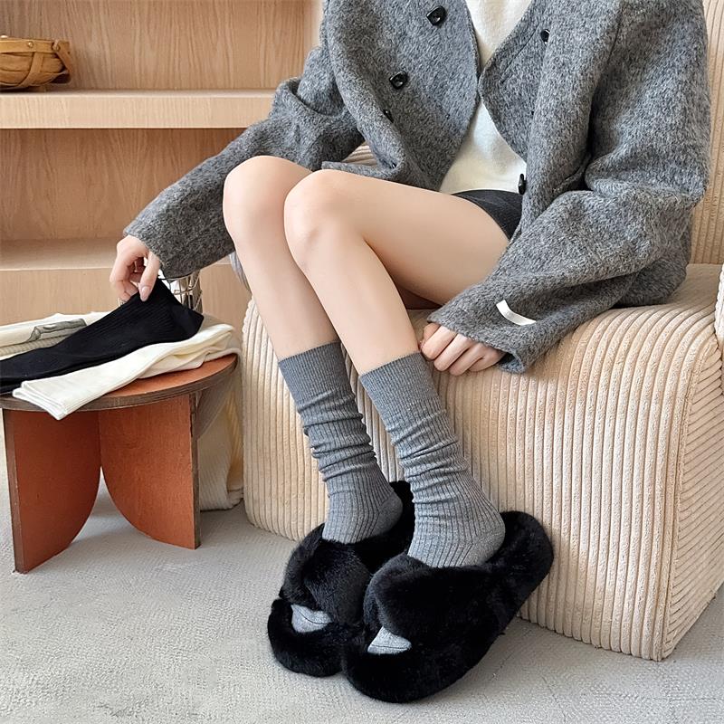 纯色兔绒小腿袜春秋款黑白灰及膝韩版长筒靴袜冬季简约竖条堆堆袜