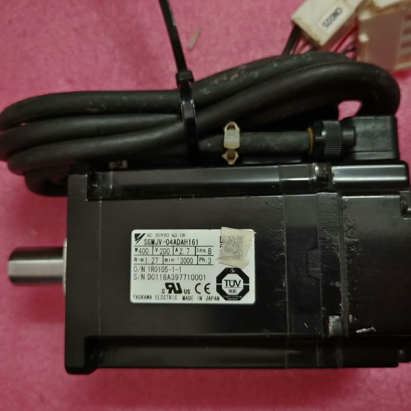 安川五系400w特殊型号电机SGMJV-04ADAH161,--议价商品