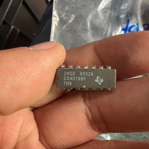 4078BF数量10个,单价80元一个包邮,C138--议价商品