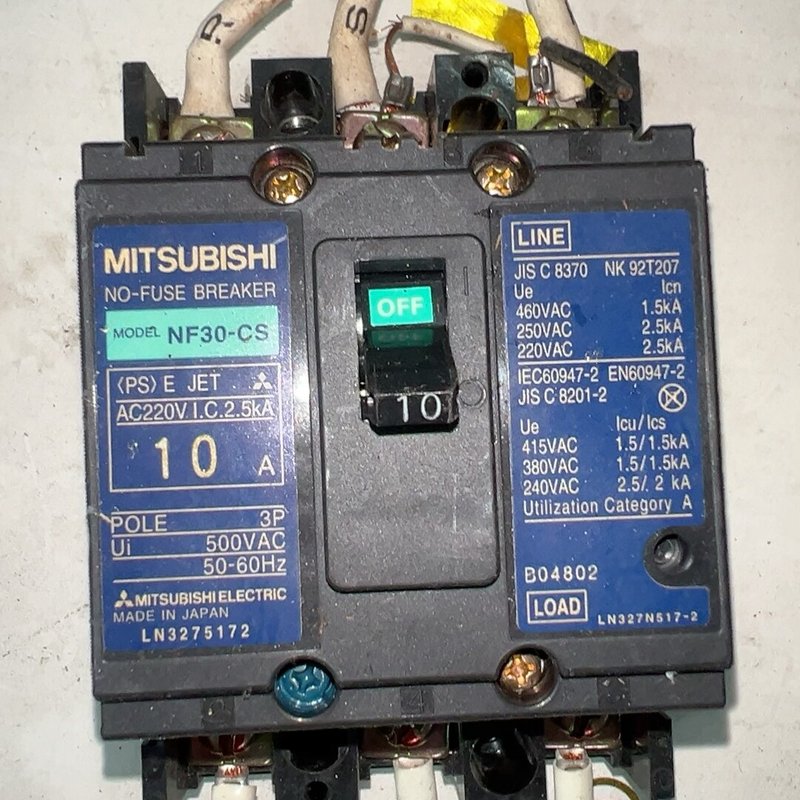 三菱NF30-CS空气开关，3P 10A，日本原装进口，功能--议价商品