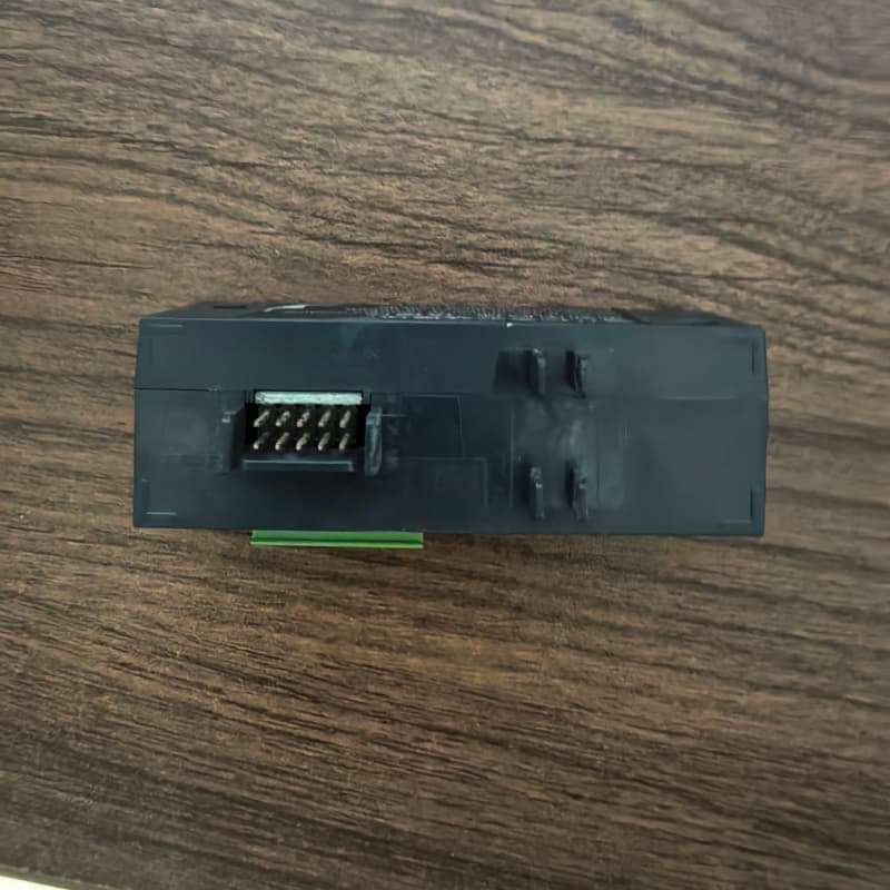 施耐德X1-DC24V恒压消防联动模块,二手拆机,成色还可以--议价商