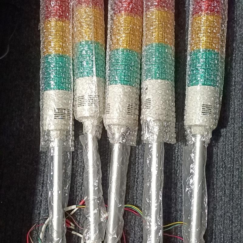 库存可莱特ST56L-BZ-3三层三色警示灯，数量数个标价实--议价商