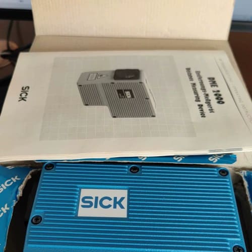 传感器SICK西克DME2000-000激光测距仪全新原装正--议价商品