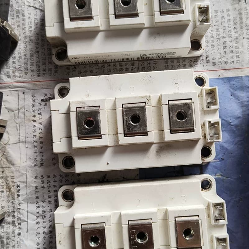 2A300HB12C2F 英飞凌全新原装拆机件,成色好,包--议价商品