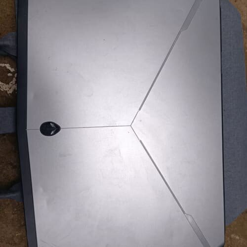 外星人Alienware 17 R2游戏本，实物拍摄。i7---议价商品