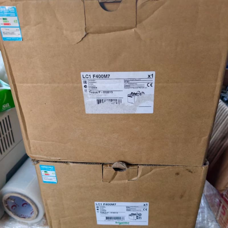 施耐德LC1F400M7交流接触器，全新原装正品，带原包装，--议价商