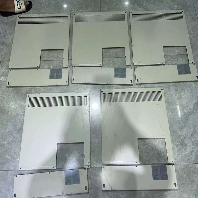 安川A1000变频器面盖90kw,5套打包750元包邮--议价商品