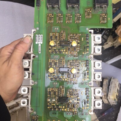 a5e00825002配 fs450r12ke3-s1 拆的--议价商品
