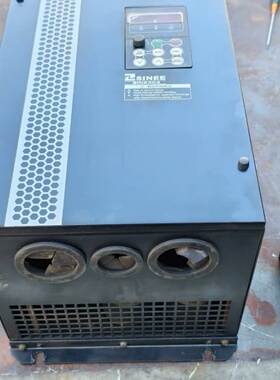 正弦SINEE变频器 SINE303-022G/030P，三--议价商品