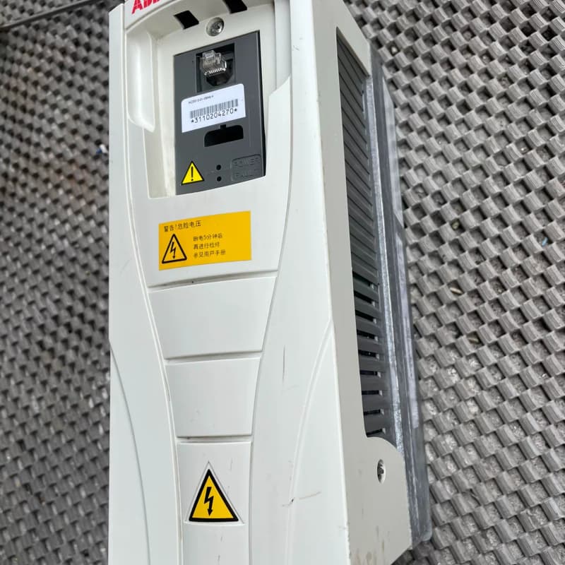 ABB变频器 ACS510-01-05A6-4 这不是我拆机--议价商品