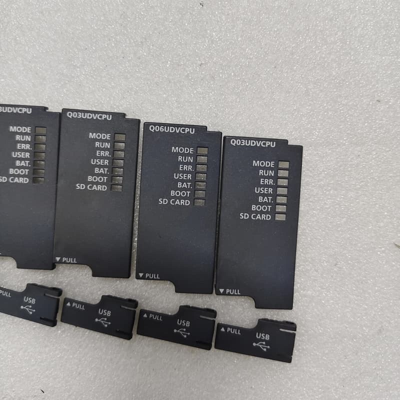 三菱Q03UDVCPU CPU上盖及USB盖子--议价商品