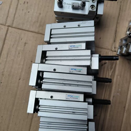 亚德客气缸HLS16×30SB AXS16×30B--议价商品