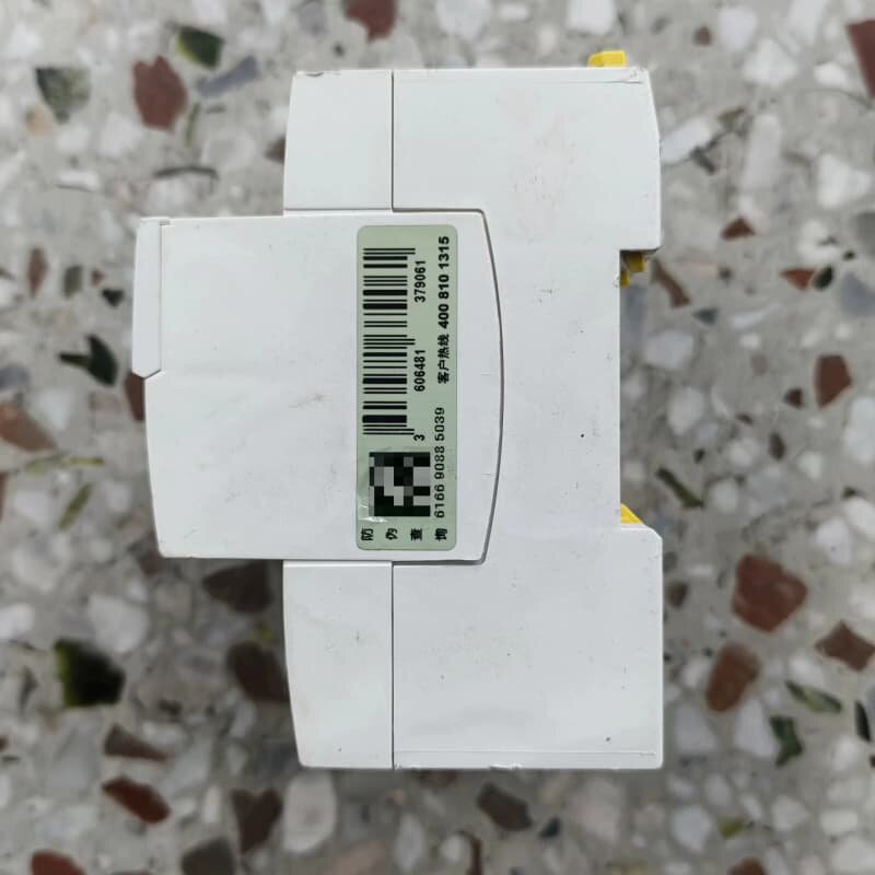 施耐德iC65N 2P C20A漏电保护器，二手拆机，成色几--议价商品