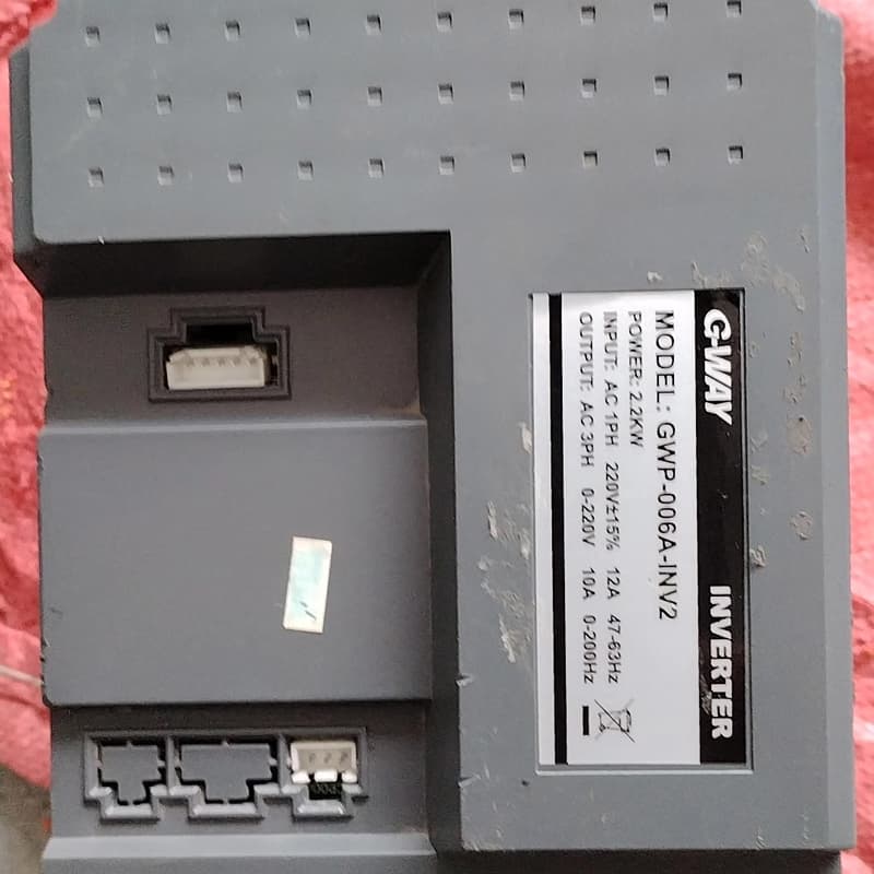 宝德龙跑步机变频器GWP-006A-INV2,2.2KW,收--议价商品