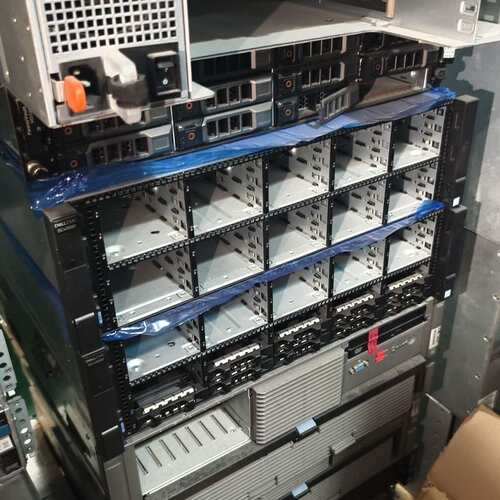 戴尔 SCv3020 机架式服务器准系统--议价商品