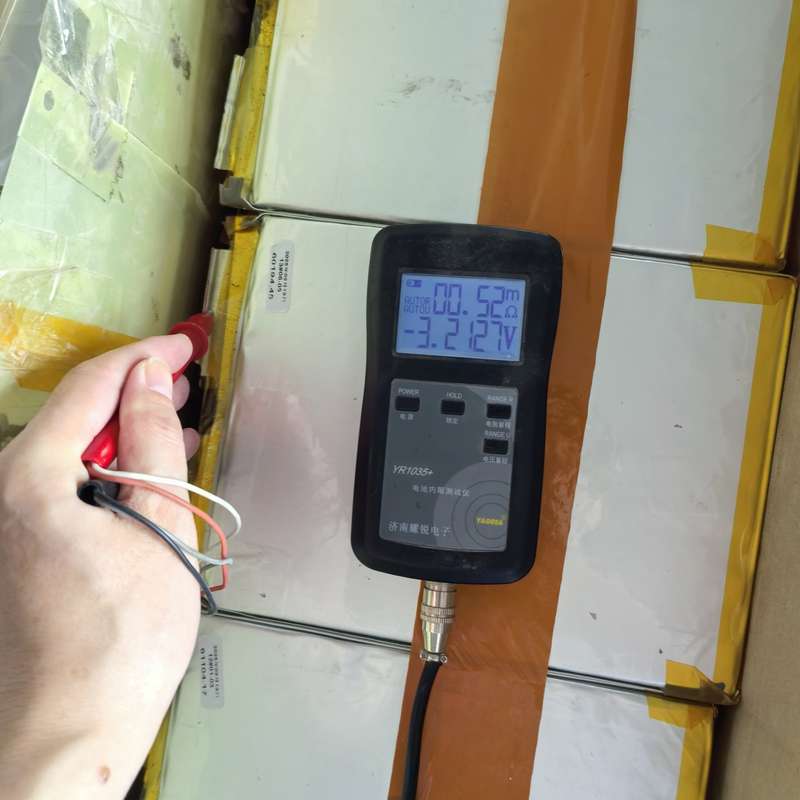 3安,分好容量,内阻0.5左右,不发软不松皮,硬邦邦!--议价商品