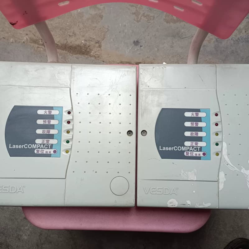 两台二手VESDA/威士达的VLC-505空气采样烟雾探测器--议价商品