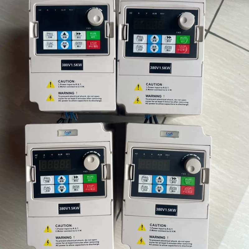 变频器MODEL :LC800A-1R5G/2R2P拆机几个--议价商品