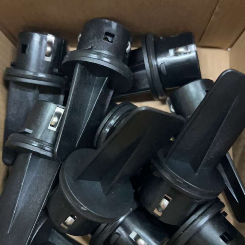 Polo劲情 劲取 转向灯座--议价商品