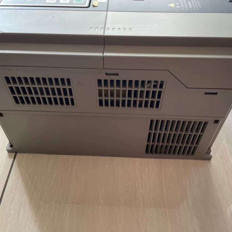 麦格米特变频器DFI-H4D11-Z成色还不错,功能包好,到--议价商品