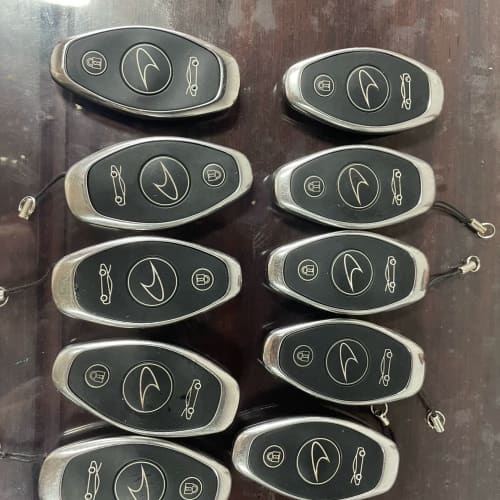 迈凯伦钥匙全款车型可上门匹配钥匙--议价商品