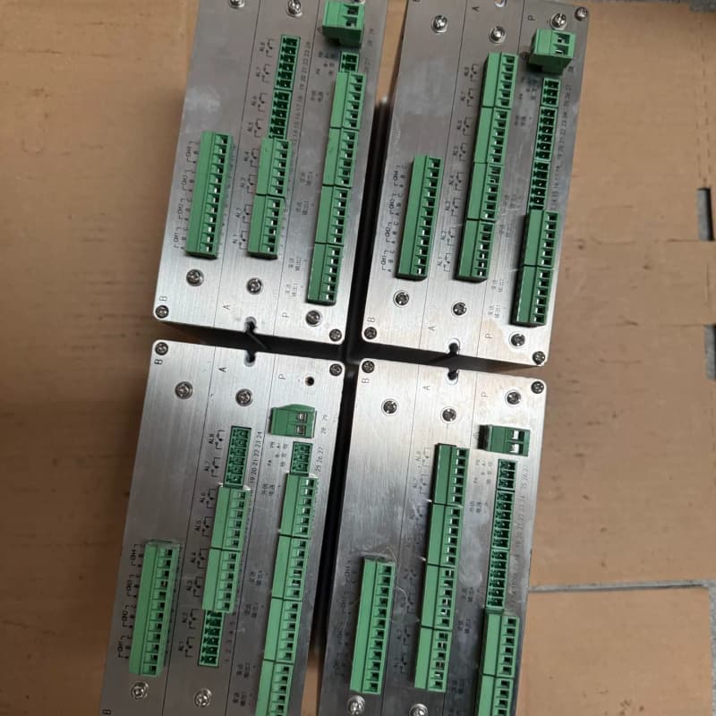 苏州迅鹏仪器仪表 数显表 WPDE-4A44M1V0 二手--议价商品