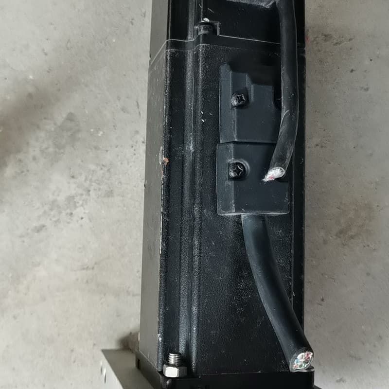 施耐德伺服电机BCH0602O12F1C二手拆机现货，实拍图--议价商品