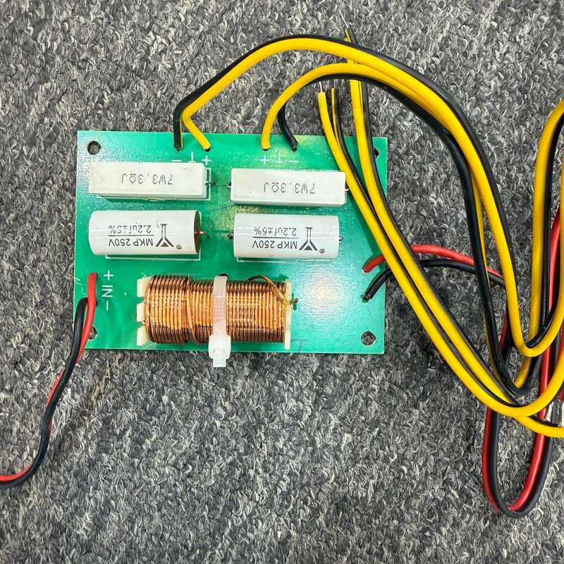 处理全新库存货未使用过卡包音箱2高1低音箱分频板--议价商品
