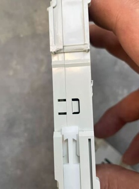 三菱PLC FX3U-232ADP-MB，成色如图，一个卡子--议价商品