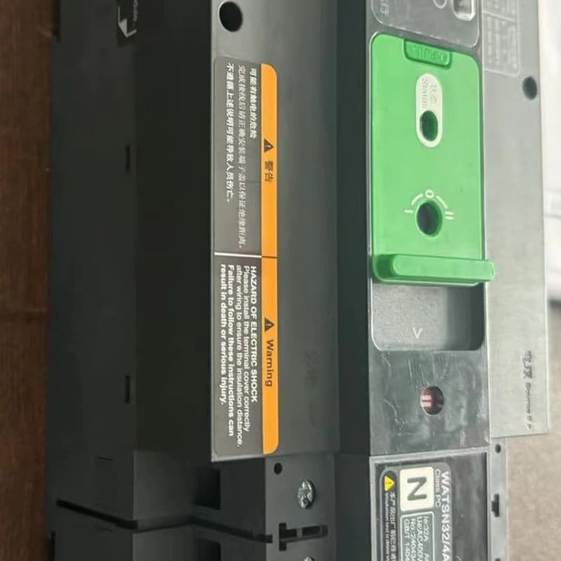 施耐德双电源自动转换开关WATSN63/4A，32A，二手拆--议价商品